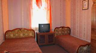 Гостевой дом Inn Yut+ Байкальск Стандартный двухместный номер с 1 кроватью-2